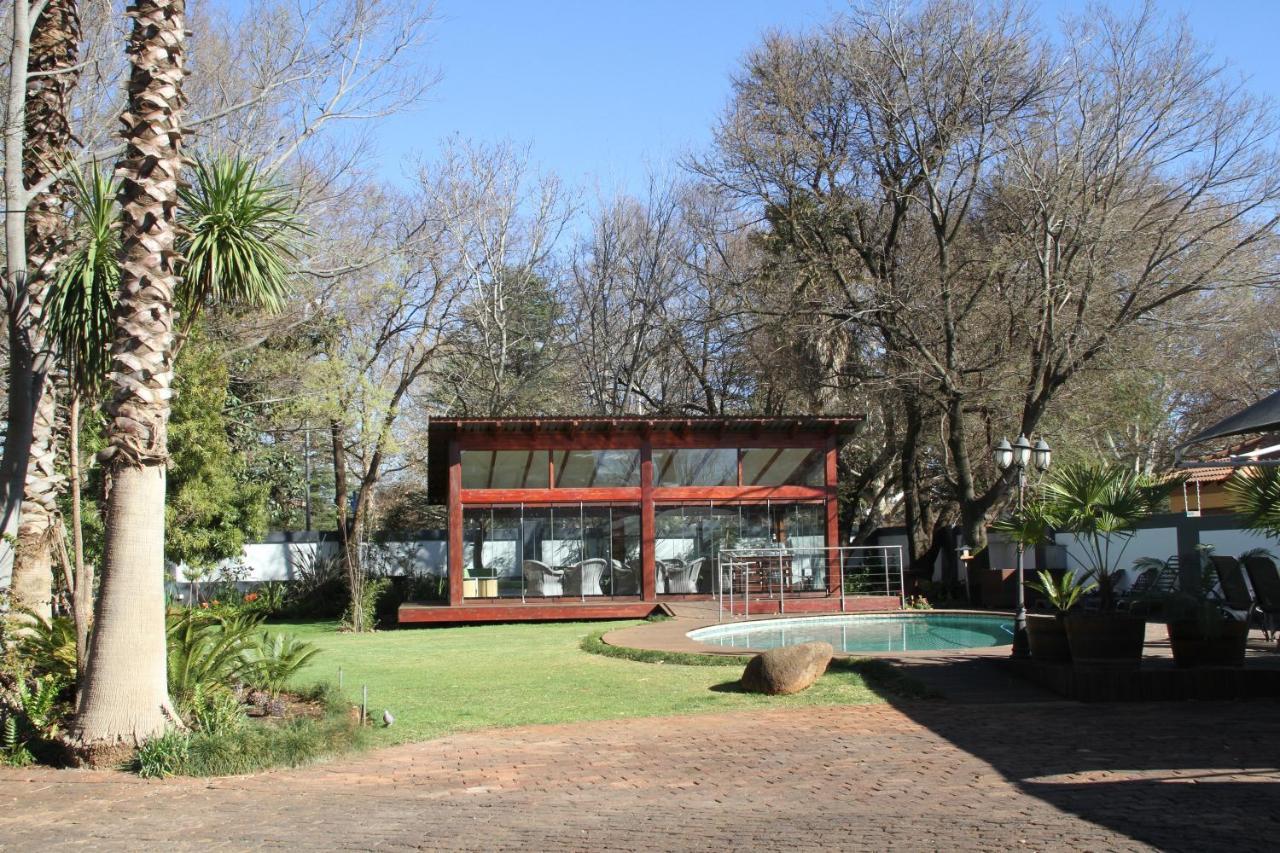 The Oak Potch Guesthouse Potchefstroom Exteriér fotografie