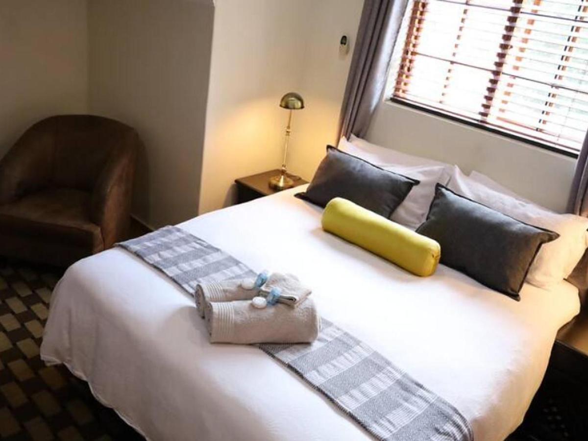 The Oak Potch Guesthouse Potchefstroom Exteriér fotografie