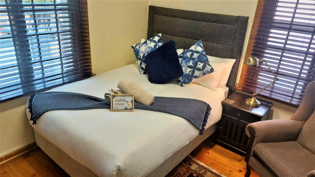 The Oak Potch Guesthouse Potchefstroom Exteriér fotografie